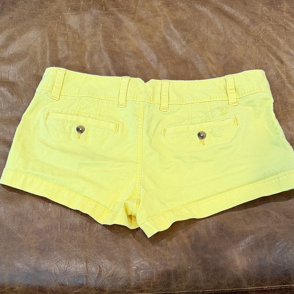 American Eagle Outfitters Women's Sunny Yellow Jean Shorts - Picture 5 of 7